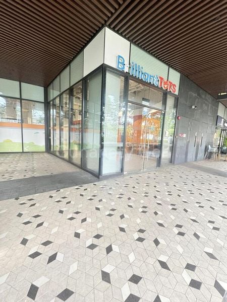 Office for Sale in  The Venue Shoppes - Image 2
